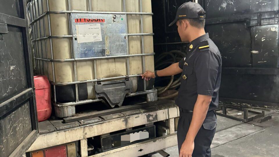 Diesel Smuggling Syndicate Using Illegal Ships Busted in Miri