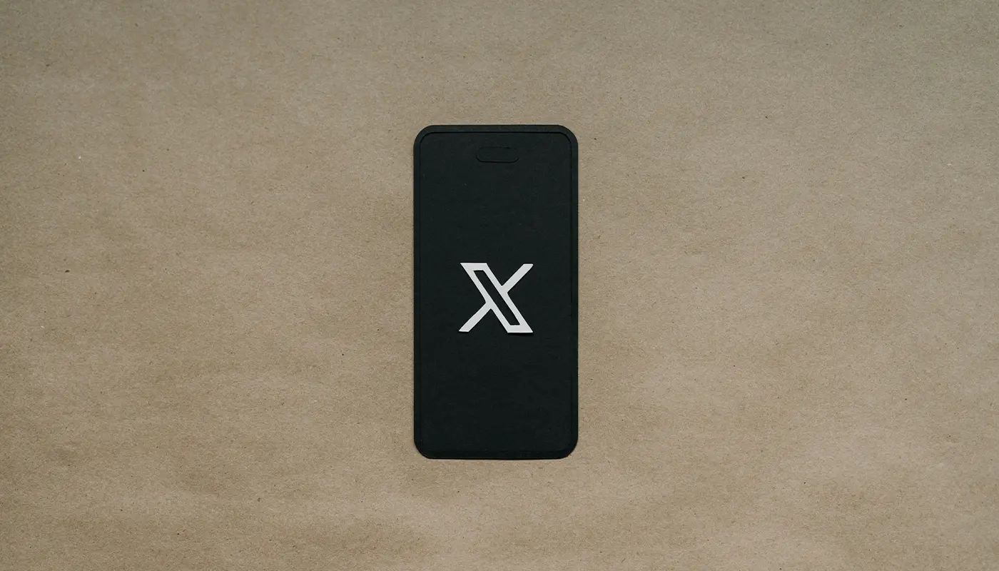 Elon Musk Threatens to Sue Apple over X and Grok’s App Store Ranking