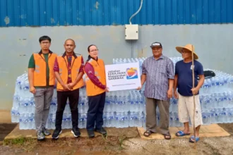 JKM Distributes Over 600 Boxes of Drinking Water to Drought-Affected Villages in Mambong