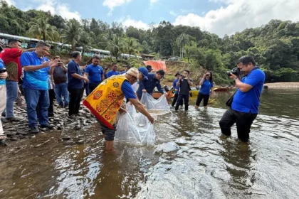 Katibas River Awareness Program Draws Crowd, Emphasises Clean Water and Safe Transport