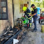Quick-Thinking Kampung Alit Kabong Residents Stop Fire from Spreading