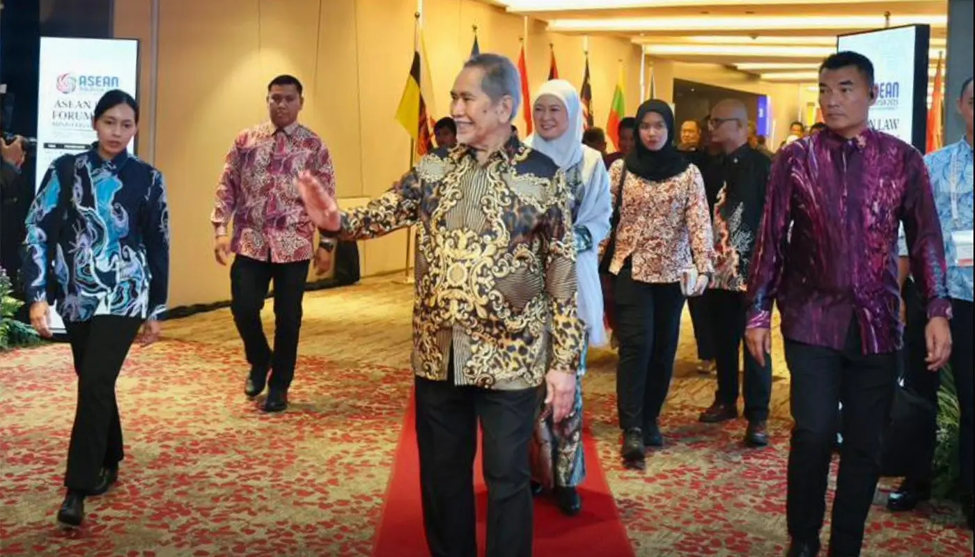 Sarawak Governor Attends ASEAN Law Forum 2025 in Kuala Lumpur