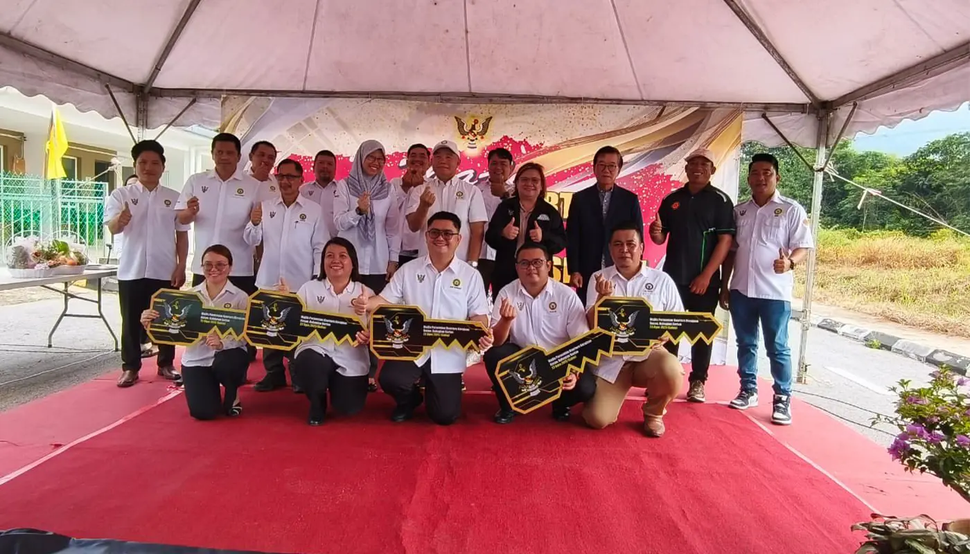 Sarawak Officials Urged to Uphold Teamwork in Public Service