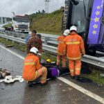 Selangau Trailer Crash Leaves Driver Seriously Injured at Mile 40