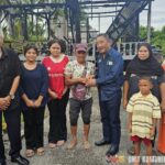 Simunjan Assemblyman Extends Aid to Fire Victims in Kampung Sageng Hilir