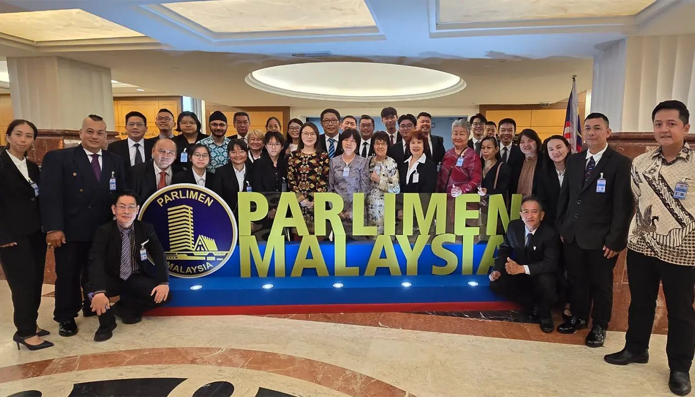 Tanjong Parliamentary Team Visits Parliament to Learn About Governance
