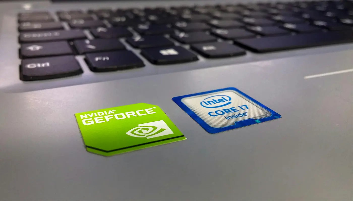 Trump Administration Considers 10% Stake in Intel to Strengthen U.S. Semiconductor Industry