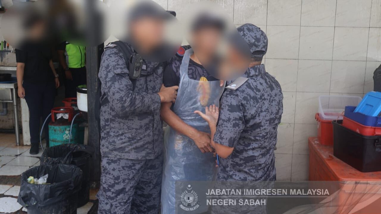 Immigration Ops in Kota Kinabalu Nets 21 Illegal Immigrants