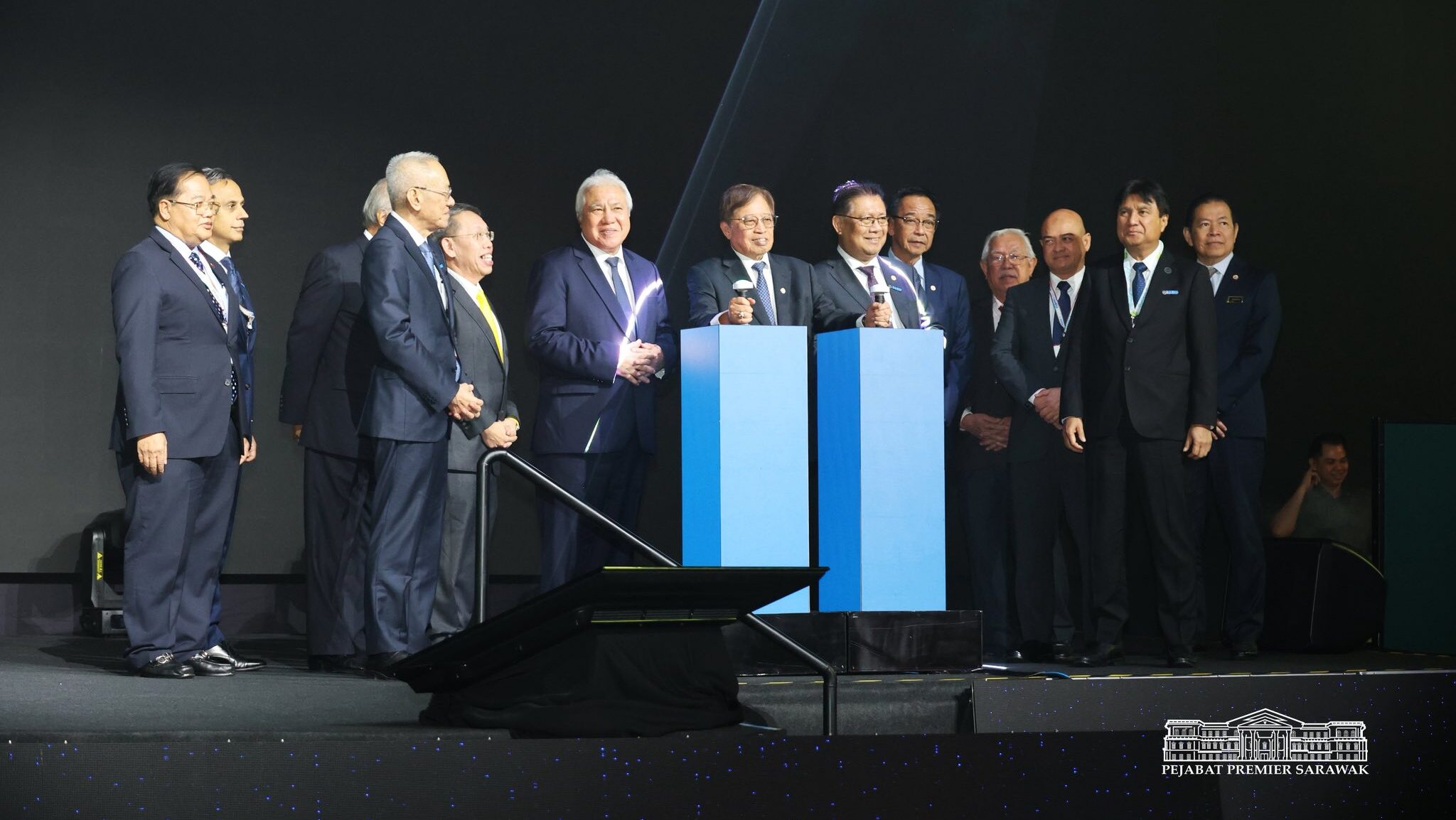 Premier Charts Sarawak’s Green Tech and Human Capital Vision at SAREF 4.0