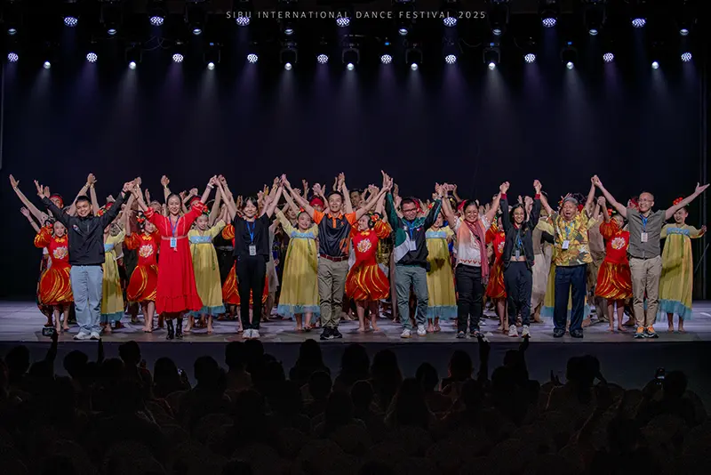 SIDF 2025: International Dance Concert Mesmerises Audience 2 SIDF 2025 International Dance Concert Mesmerises Audience