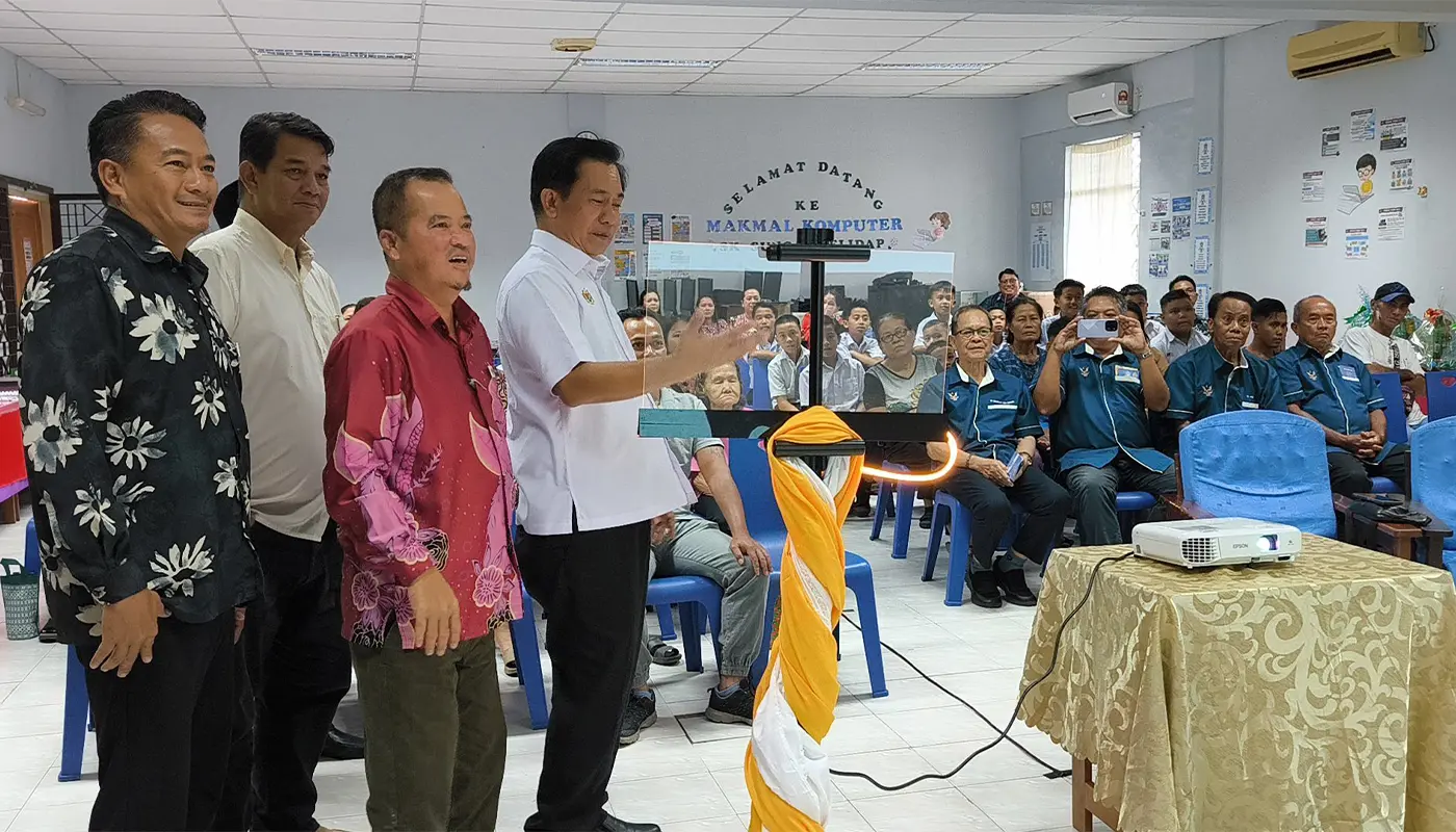 Sarikei School Embraces Digital Learning with 'Jom Klik' Initiative