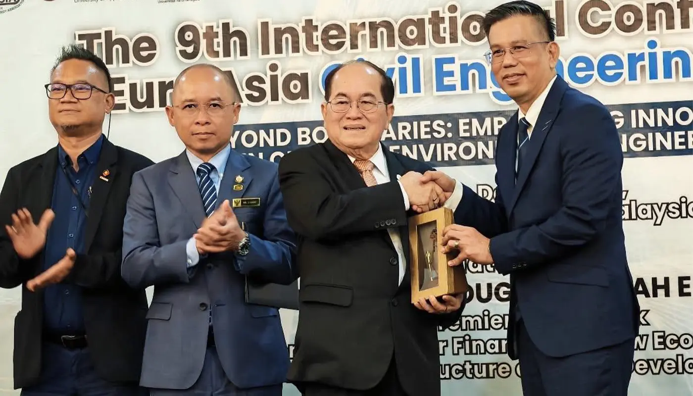 UNIMAS Elevates Sarawak as Global Knowledge Hub Hosting EACEF 2025