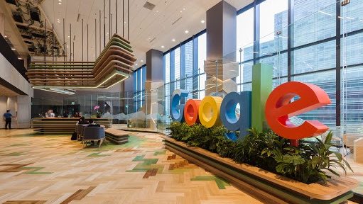Google's RM9.4 Billion Investment Sparks Digital Revolution in Malaysia: New Data Centre and Cloud Region to Drive Innovation and Job Growth 1 Google's RM9.4 Billion Investment Sparks Digital Revolution in Malaysia New Data Centre and Cloud Region to Drive Innovation and Job Growth