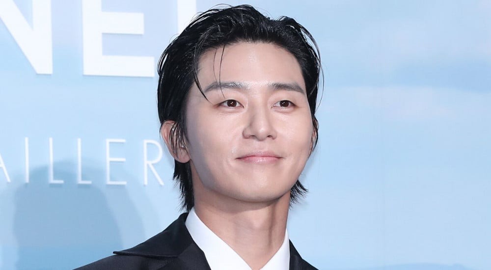 Park Seo Joon's Agency Remains Tight-Lipped Amid Latest Dating Speculations 1 Park Seo Joon's Agency Remains Tight-Lipped Amid Latest Dating Speculations