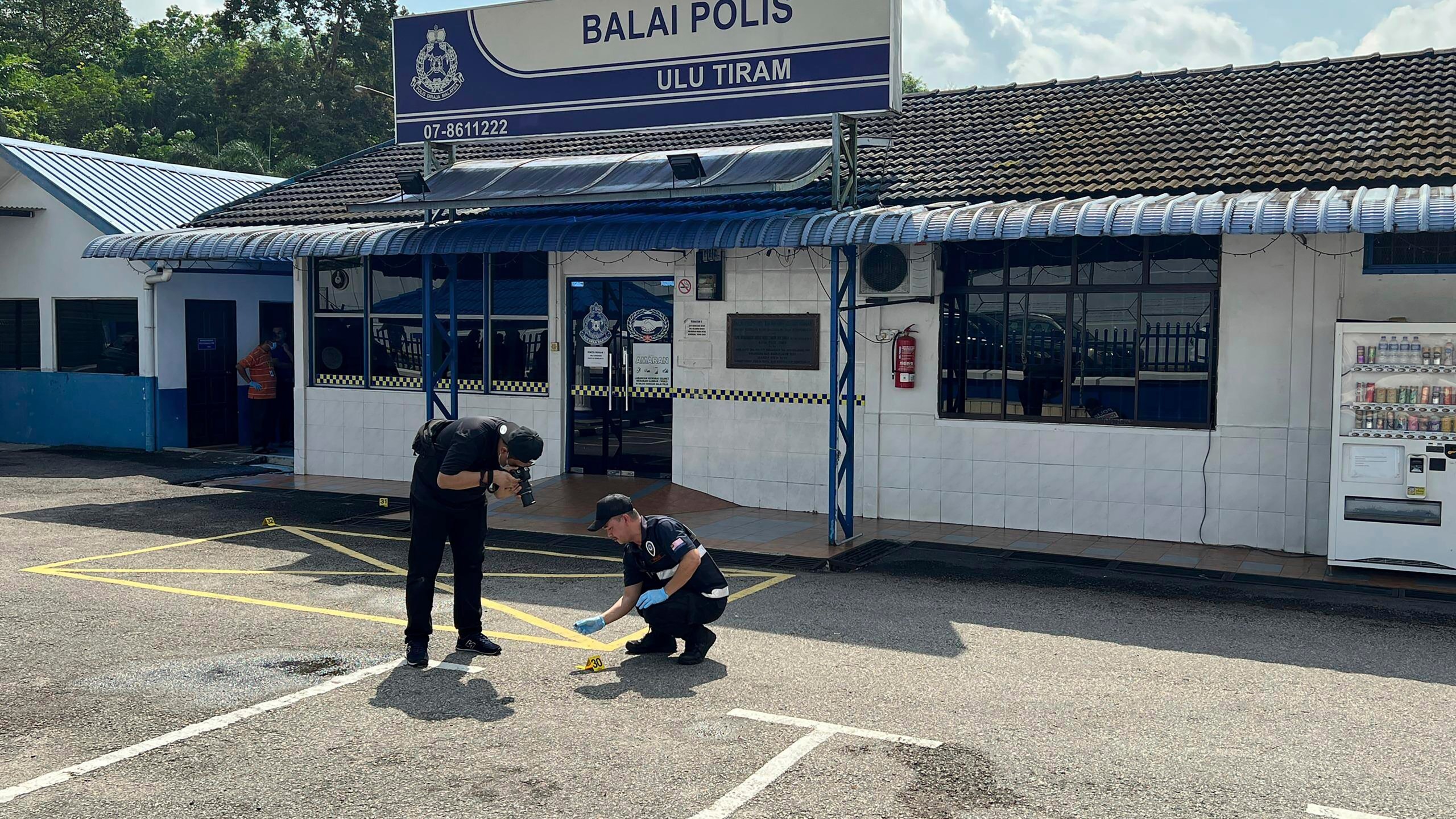 Tragedy Strikes at Ulu Tum Police Station: Two Officers Killed, One Injured in Attack 1 Tragedy Strikes at Ulu Tum Police Station Two Officers Killed, One Injured in Attack