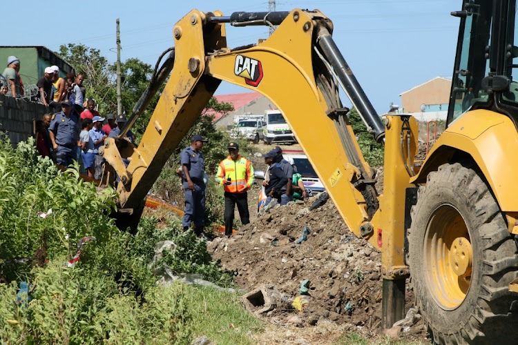 Tragic Incident in Samarahan: Two Construction Workers Killed in Trench Collapse 1 Tragic Incident in Samarahan Two Construction Workers Killed in Trench Collapse
