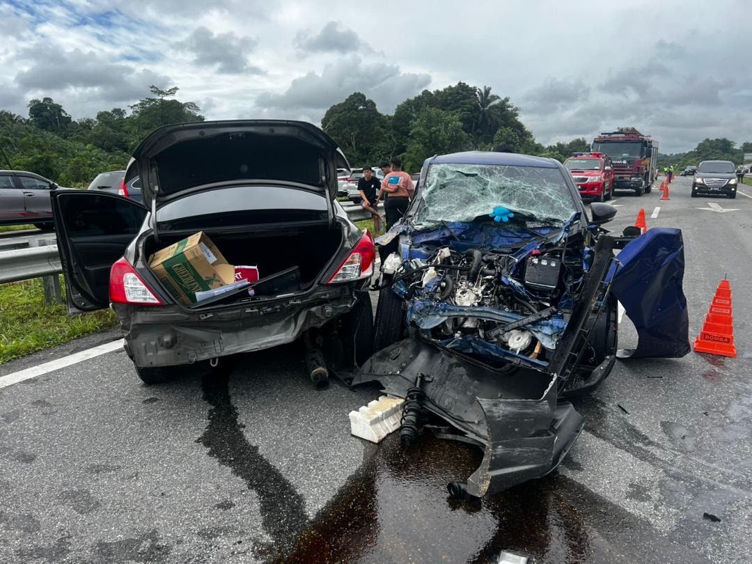Five Injured in Multi-Vehicle Crash on Pan-Borneo Highway Near Miri 1 Five Injured in Multi-Vehicle Crash on Pan-Borneo Highway Near Miri
