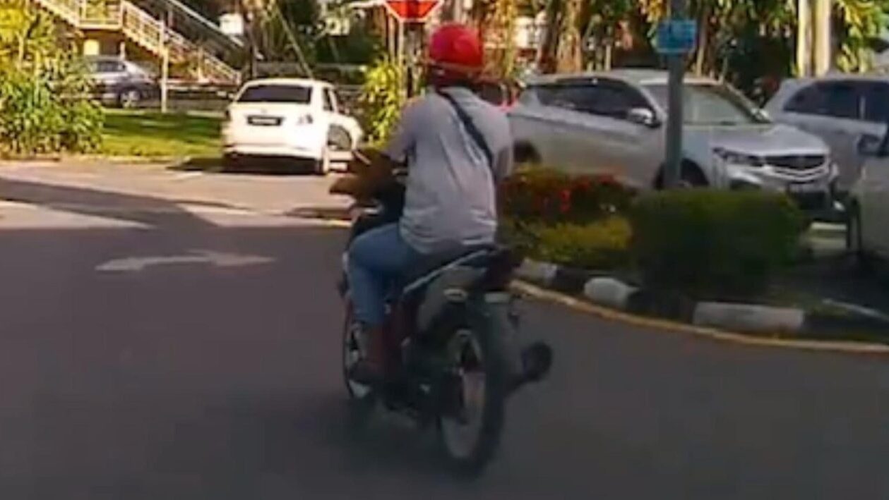 Shocking Snatch Theft Incident in Miri Leaves Local Woman Traumatized 1 Shocking Snatch Theft Incident in Miri Leaves Local Woman Traumatized