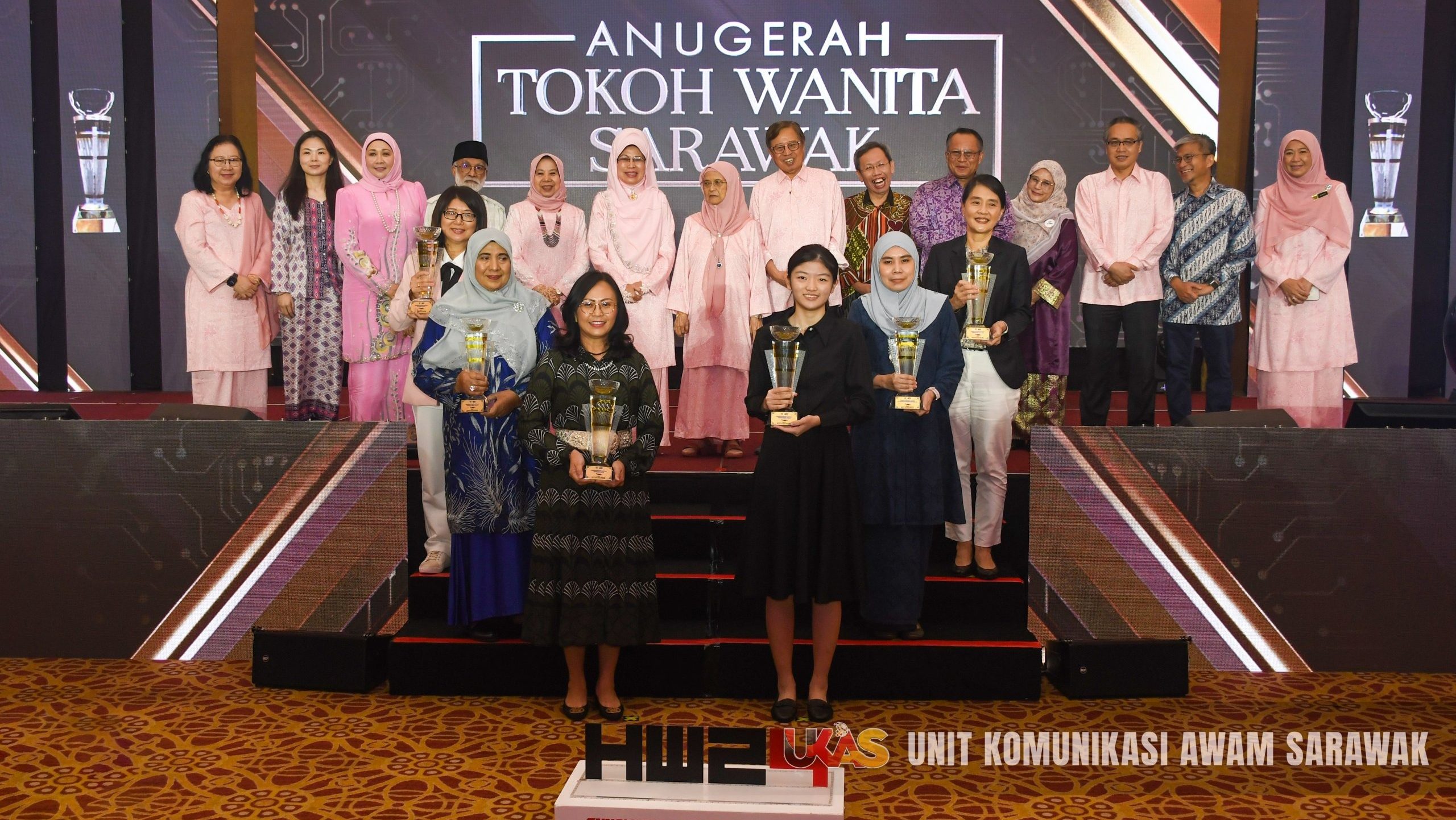 Six Women Honoured with ‘Tokoh Wanita Sarawak’ Awards for Innovation and Leadership 1 Six Women Honoured with ‘Tokoh Wanita Sarawak’ Awards for Innovation and Leadership