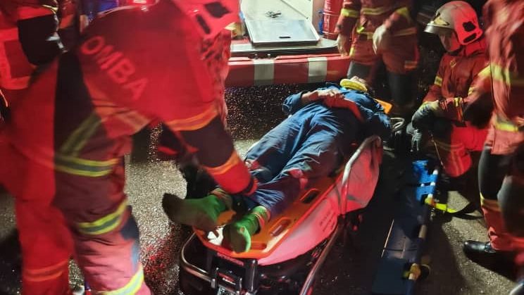 Swift Response from Firefighters to Three Emergency Incidents in One Night 1 Swift Response from Firefighters to Three Emergency Incidents in One Night
