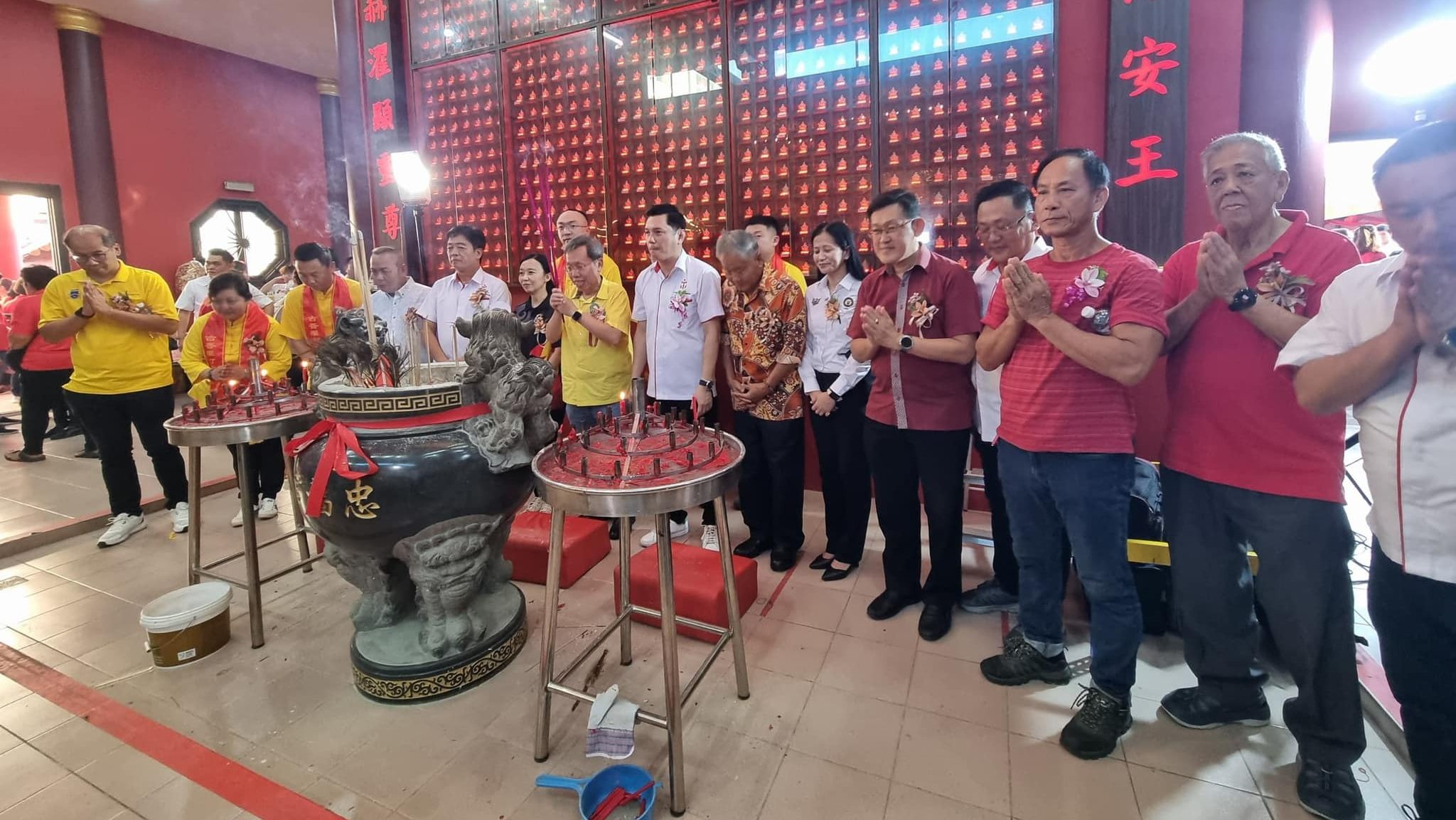 Deputy Premier of Sarawak Joins the Grand Tiong Hock Kiong Temple Deity Parade 1 Deputy Premier of Sarawak Joins the Grand Tiong Hock Kiong Temple Deity Parade