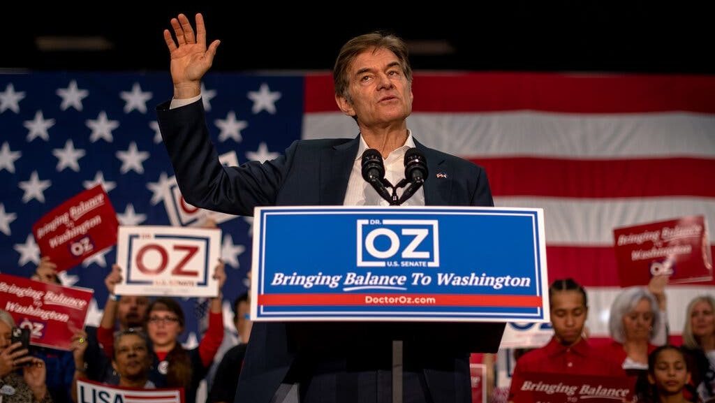 Trump Nominates Dr. Oz to Lead Medicare, Medicaid, and Obamacare 1 Trump Nominates Dr. Oz to Lead Medicare, Medicaid, and Obamacare