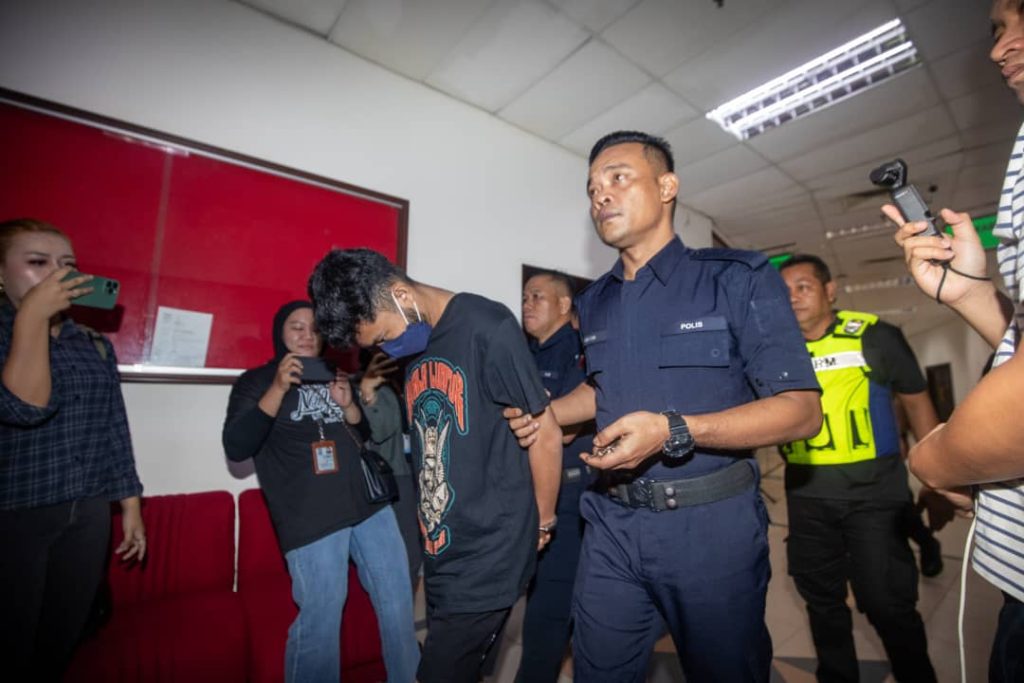 E-Hailing Driver Charged with Murder of Nur Asikin 2 E-Hailing Driver Charged with Murder of Nur Asikin