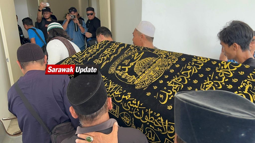 Heartbreaking Farewell: Nurul Asikin’s Tragic Passing Mourned in Kuching 2 Heartbreaking Farewell Nurul Asikin’s Tragic Passing Mourned in Kuching