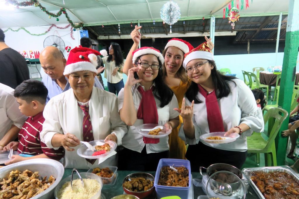 Kampung Tabuan Jaya Tengah Brings Joy with Festive Gathering 3 Kampung Tabuan Jaya Tengah Brings Joy with Festive Gathering