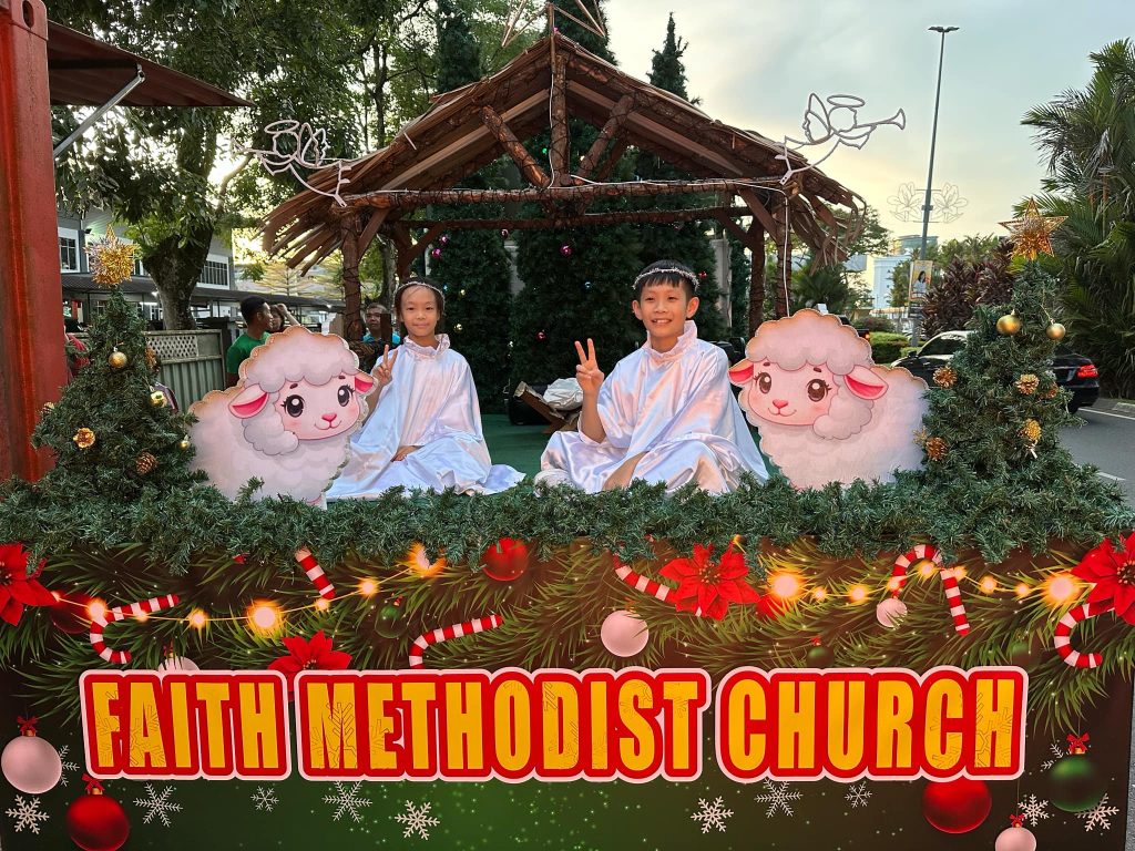 Kuching Glows with Peace and Joy at the 2024 Christmas Parade 3 Kuching Glows with Peace and Joy at the 2024 Christmas Parade
