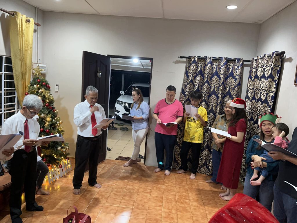 Kuching Shines Bright with Magical Christmas Carols and Community Spirit 3 Kuching Shines Bright with Magical Christmas Carols and Community Spirit