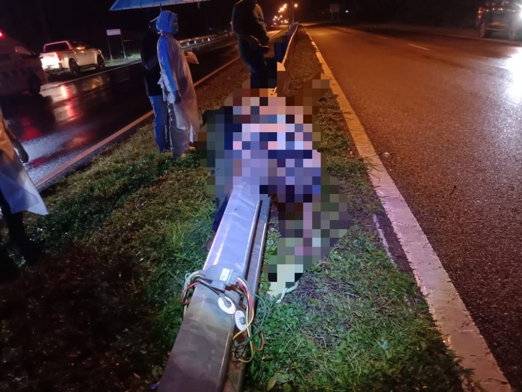 Pedestrian Killed in Suspected Hit-and-Run on Jalan Kuching-Serian 2 Pedestrian Killed in Suspected Hit-and-Run on Jalan Kuching-Serian