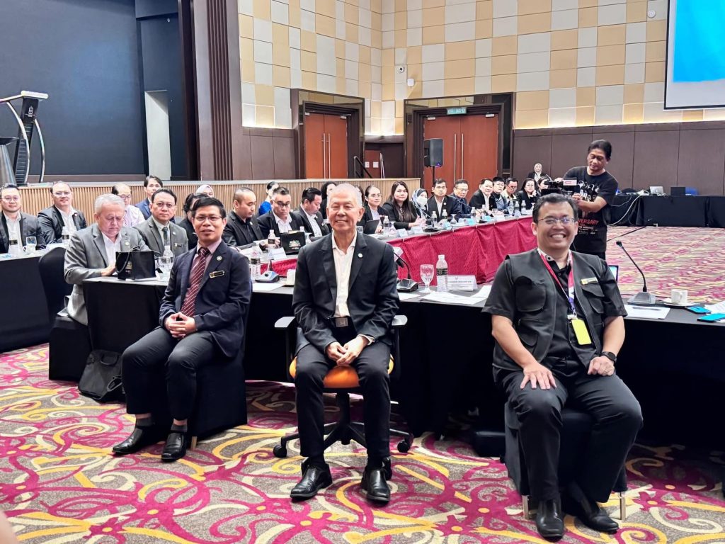 Sarawak Aims for Five Million Tourists with RM255 Million Budget Boost 2 Sarawak Aims for Five Million Tourists with RM255 Million Budget Boost