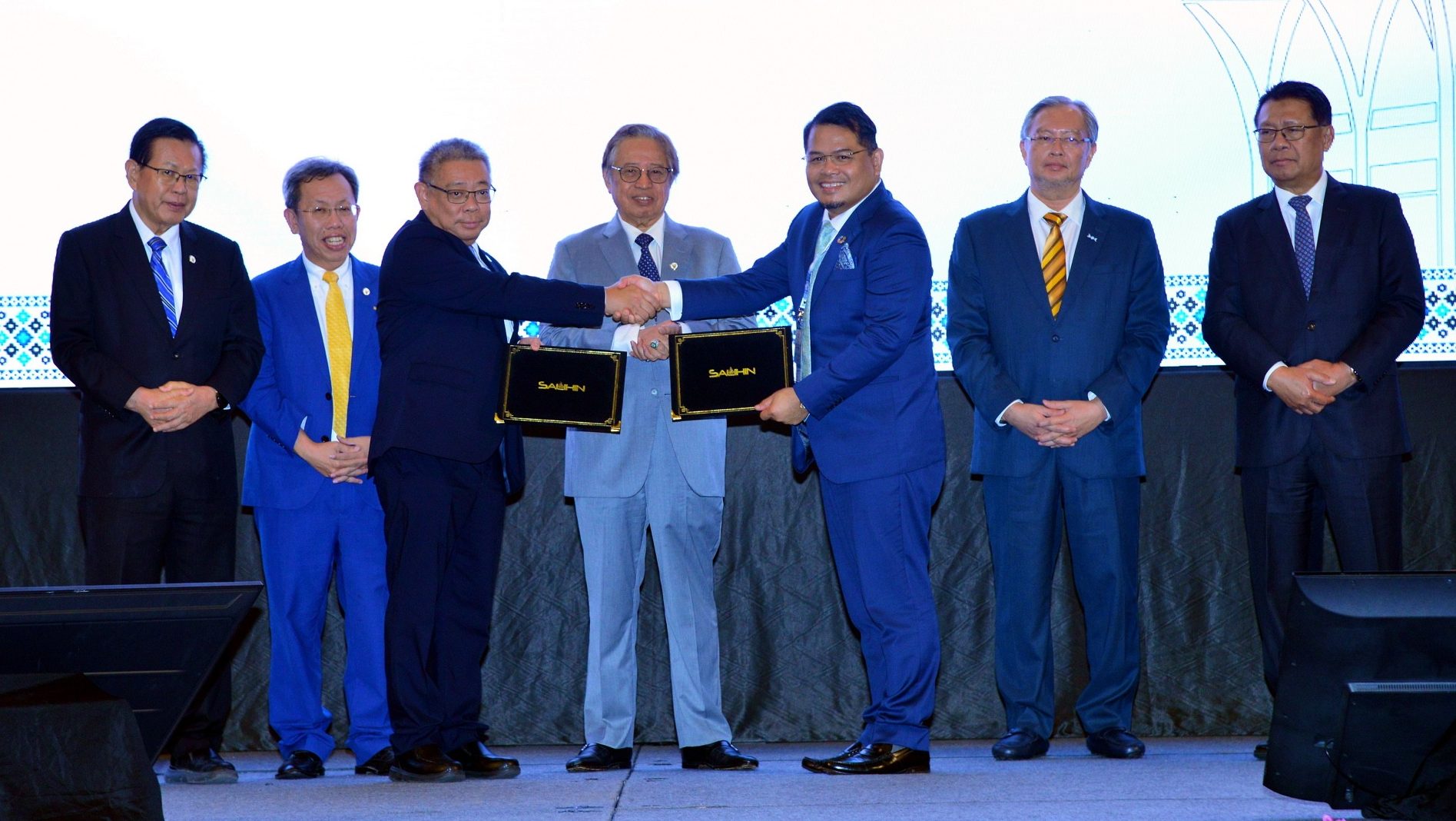 Sarawak to Boost Economy with RM100 Billion Investment from 2025 to 2030