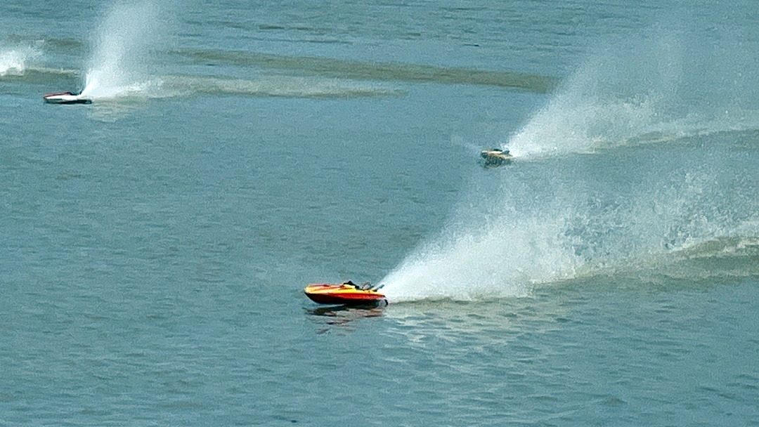 Sibu RC Powerboat Race: A New Tourism Highlight in Sarawak 1 Sibu RC Powerboat Race A New Tourism Highlight in Sarawak