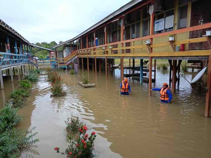Catastrophic Floods Strike Beluru, Displacing Nearly 5,000 Residents 2 Catastrophic Floods Strike Beluru, Displacing Nearly 5,000 Residents