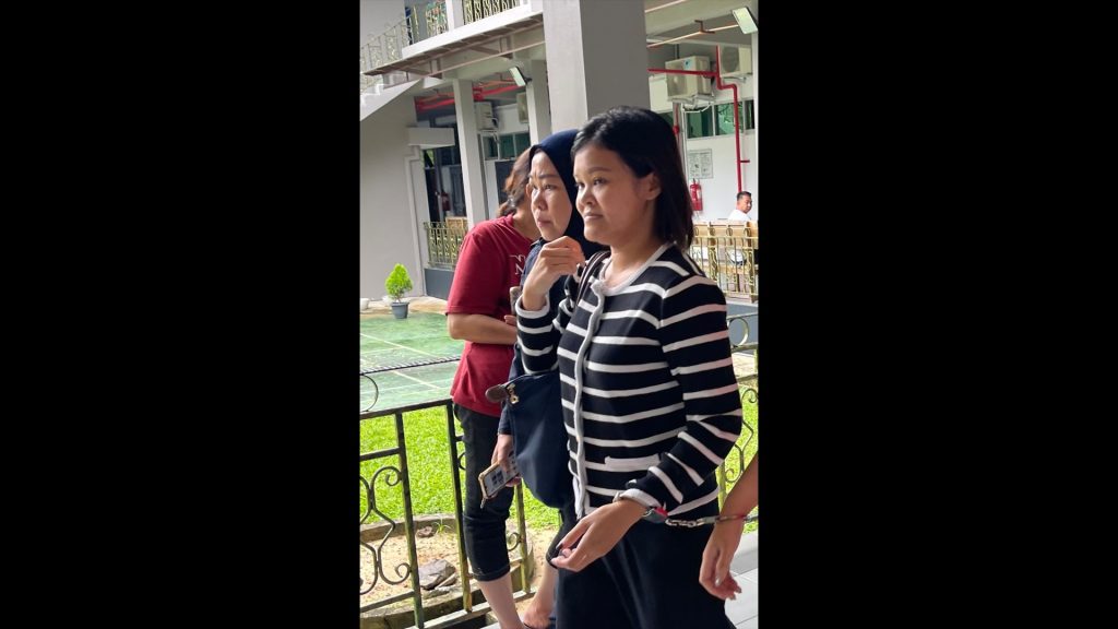Former Unit Trust Employee in Sibu Charged with Embezzling Over RM263,000 from Clients 2 Former Unit Trust Employee in Sibu Charged with Embezzling Over RM263,000 from Clients