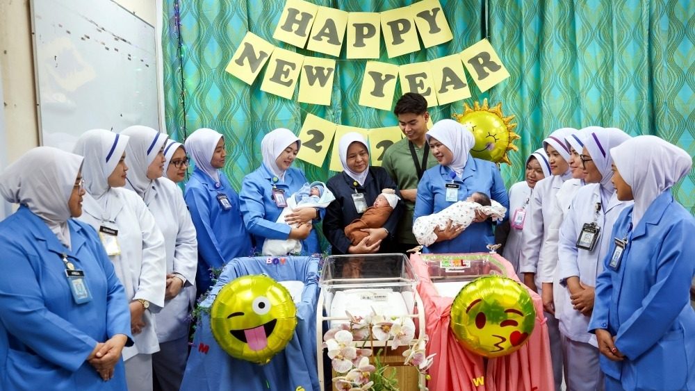 Malaysia Welcomes Gen Beta: 2025’s First Newborns Bring Joy Nationwide 1 Malaysia Welcomes Gen Beta: 2025’s First Newborns Bring Joy Nationwide