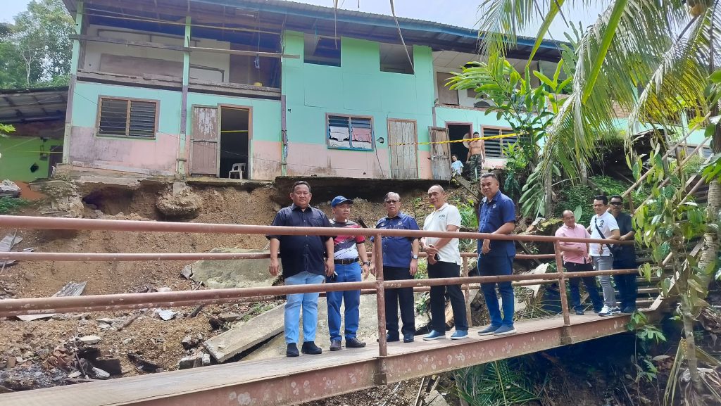 Kapit Longhouse Secures RM150,000 Aid for Landslide Retaining Wall