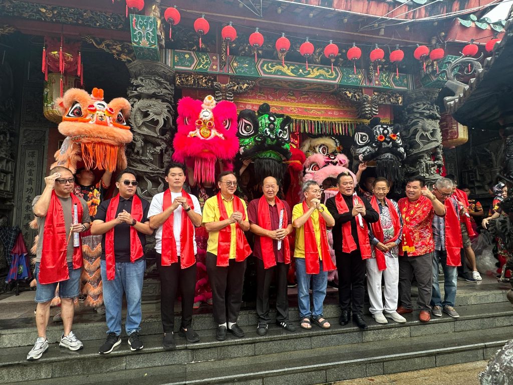 Kuching Lion Dance Team’s Eye-Opening Ceremony Welcomes Year of the Snake