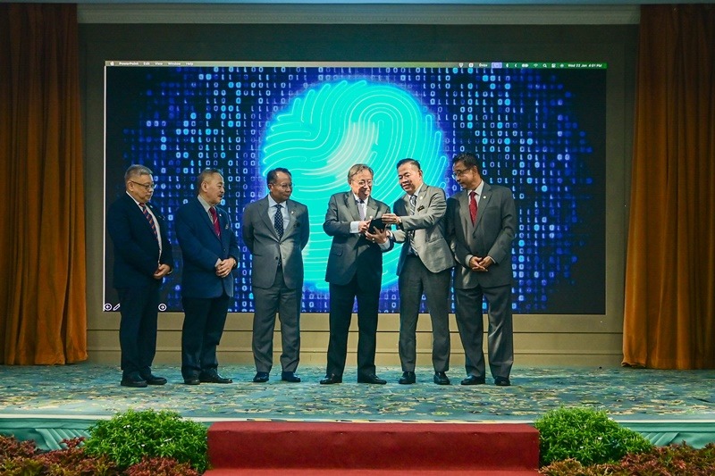 Leather from Gas: Sarawak Premier Urges Local Talent to Innovate 2 Leather from Gas Sarawak Premier Urges Local Talent to Innovate