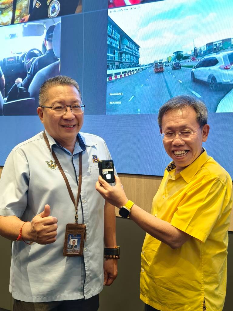 MBKS Introduces Bodycams for Officers to Boost Safety and Trust 2 MBKS Introduces Bodycams for Officers to Boost Safety and Trust