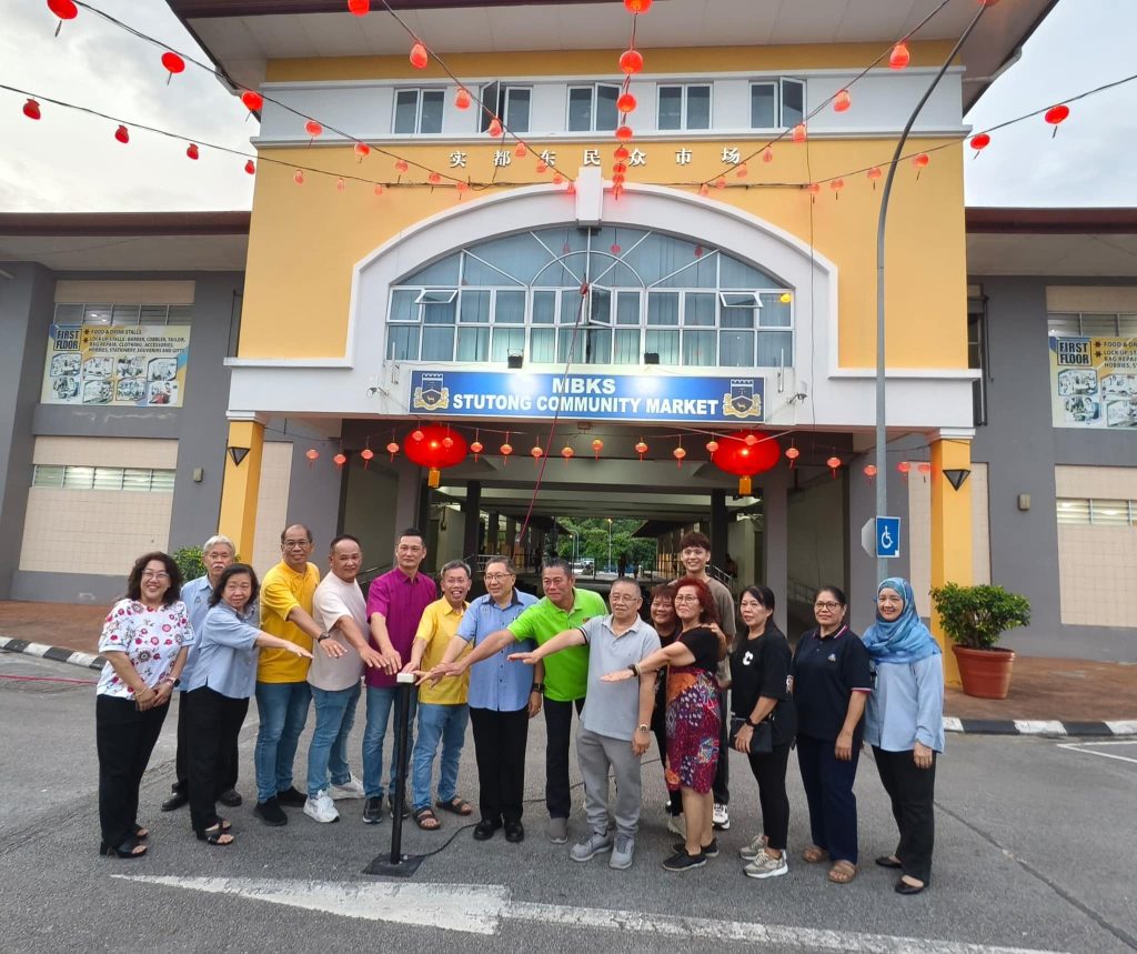 MBKS Markets Glow Brightly for Chinese New Year 2025 Celebration 2 MBKS Markets Glow Brightly for Chinese New Year 2025 Celebration
