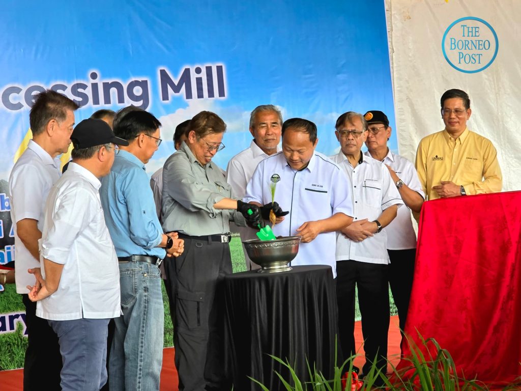 Sarawak's Ambitious Plan to Become a Rice Exporter with New Tech 2 Sarawak's Ambitious Plan to Become a Rice Exporter with New Tech