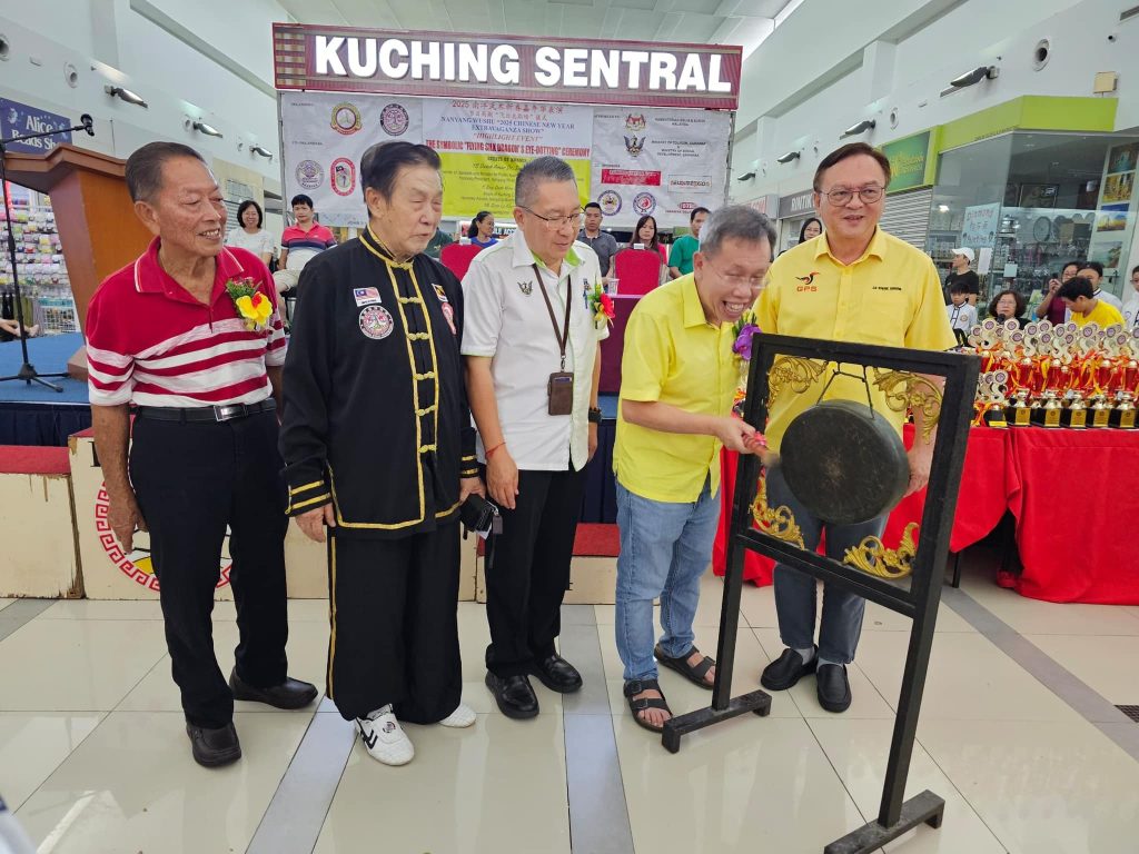 Sarawak's Flying Silk Dragon Dance Takes Center Stage This Chinese New Year