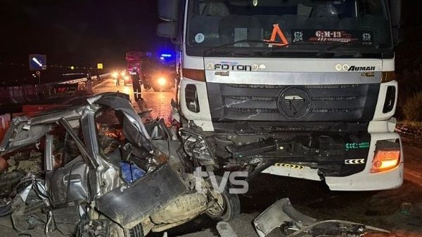 Tragedy on Pan Borneo Highway Two Killed in Car-Lorry Collision