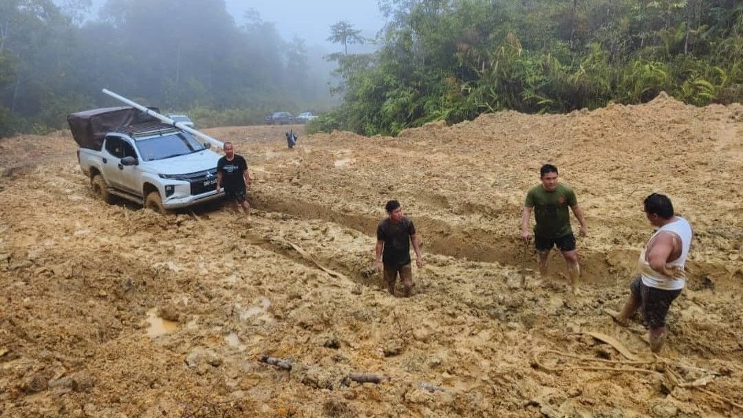 Ba Kelalan Residents Demand Immediate Action for Long Beluyu-Denaring Road Repair 1 Ba Kelalan Residents Demand Immediate Action for Long Beluyu-Denaring Road Repair