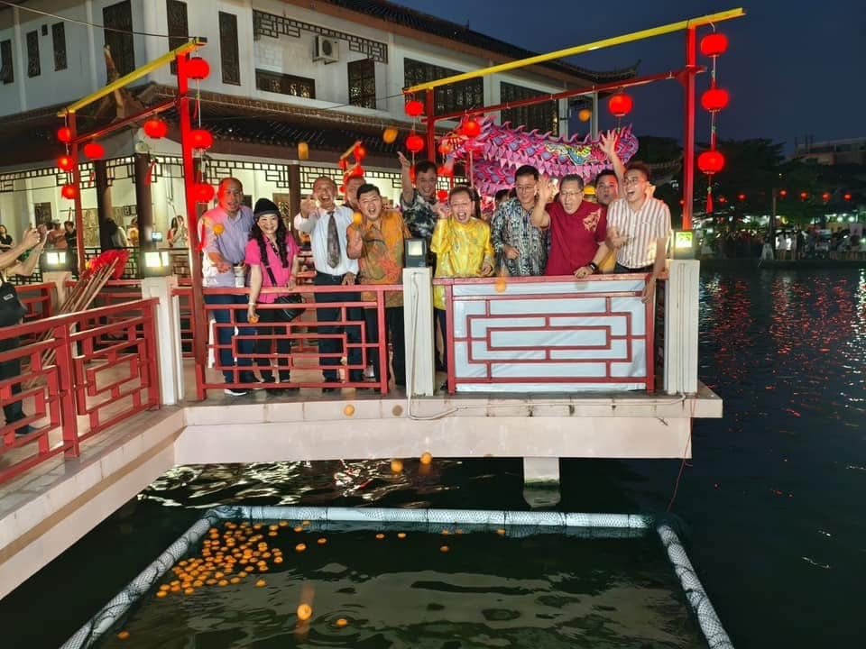 Chap Goh Meh Lights Up Kuching with Love and Culture at Friendship Park 4 Chap Goh Meh Lights Up Kuching with Love and Culture at Friendship Park