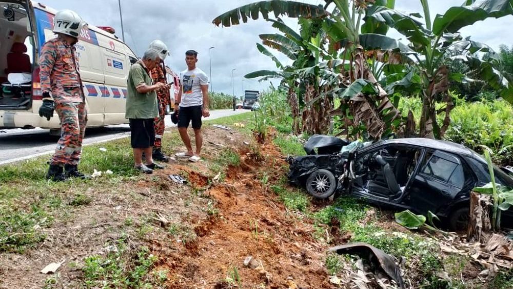 Father, Daughter Die in Tragic Crash on Jalan Gedong, Two Others Injured