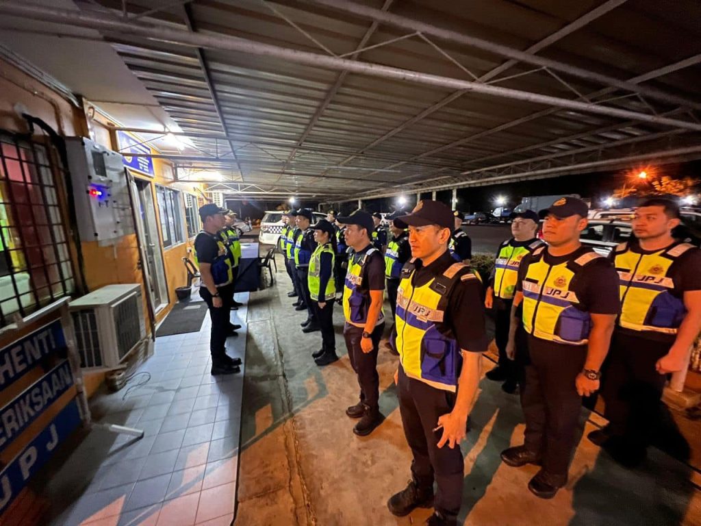 JPJ Sarawak’s Special Ops TBC 2025 Targets Road Offenders 4 JPJ Sarawak’s Special Ops TBC 2025 Targets Road Offenders